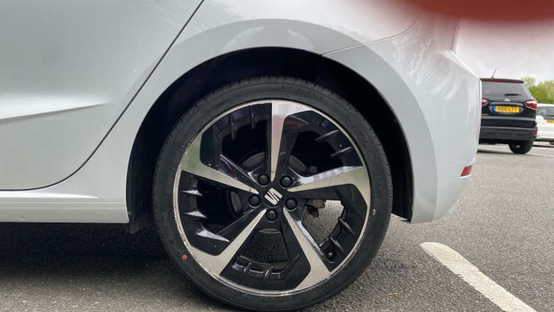 SEAT Ibiza 1.0 TSI 110 FR Sport 5dr Petrol Hatchback
